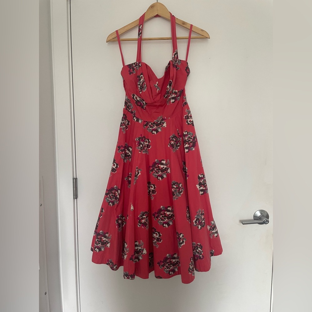Elegant Strapless Floral Dress in Red